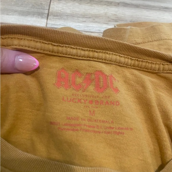 Lucky brand exclusive AC/DC graphic tee - Picture 3 of 4